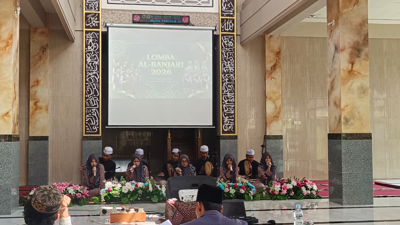 Torehkan Prestasi Lewat Syiar, Tim Al-Banjari MAN 2 Malang Sabet Juara 3 Tingkat Kabupaten